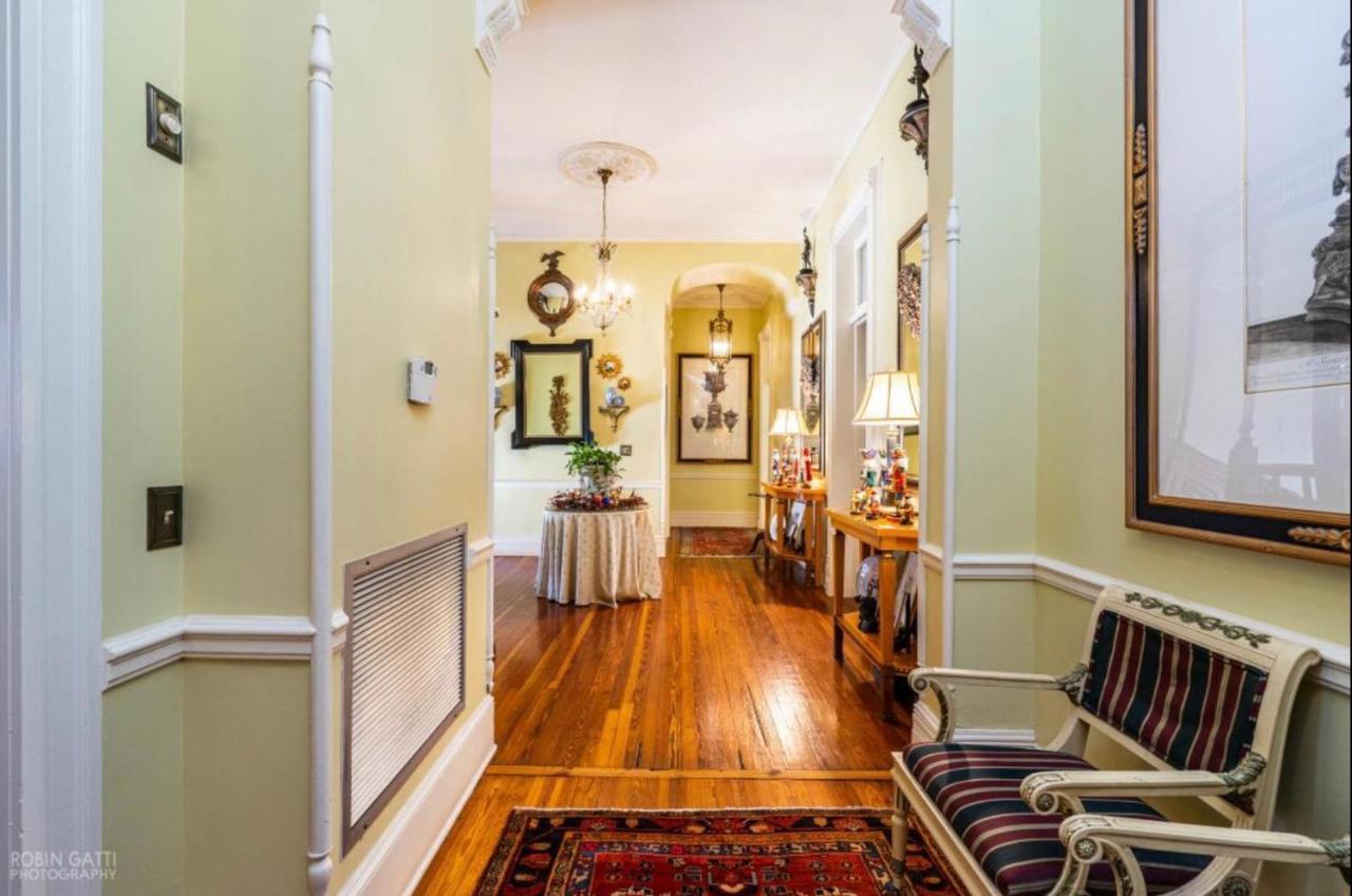 Burke Mansion Bed and Breakfast Μαίηκον Εξωτερικό φωτογραφία
