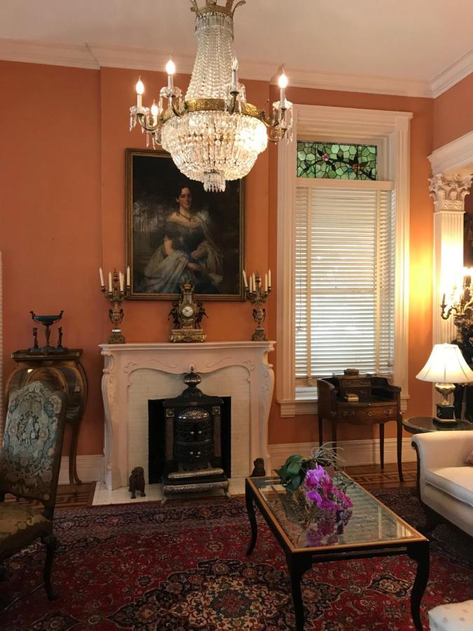 Burke Mansion Bed and Breakfast Μαίηκον Εξωτερικό φωτογραφία
