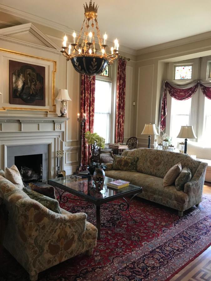 Burke Mansion Bed and Breakfast Μαίηκον Εξωτερικό φωτογραφία