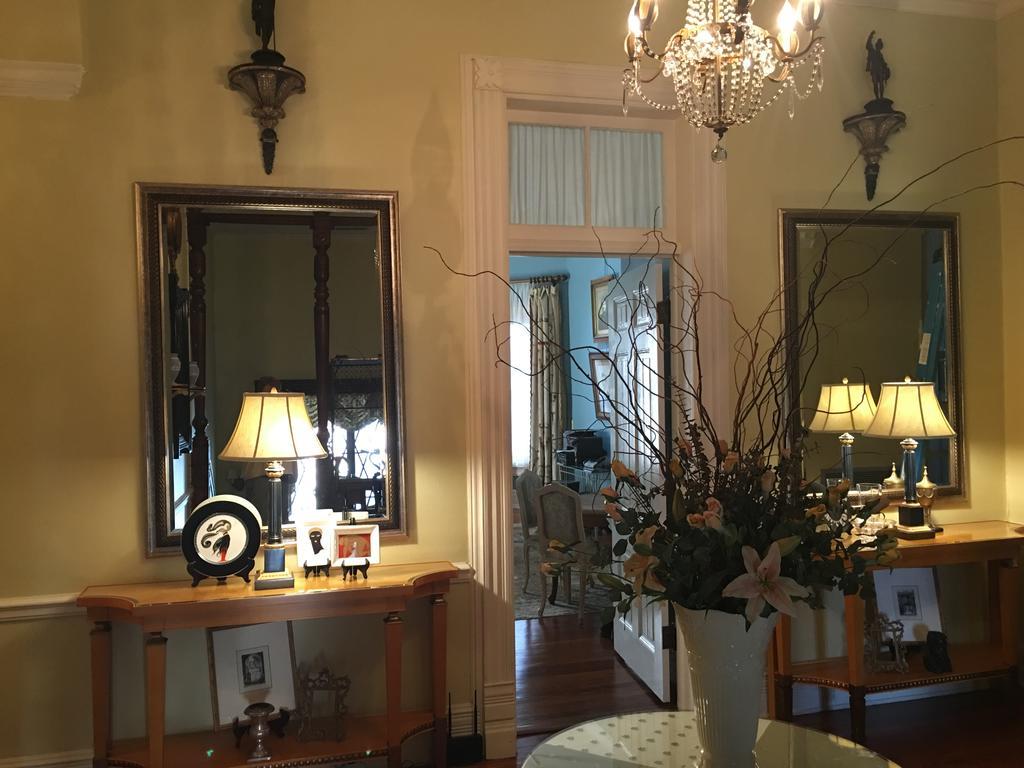 Burke Mansion Bed and Breakfast Μαίηκον Εξωτερικό φωτογραφία