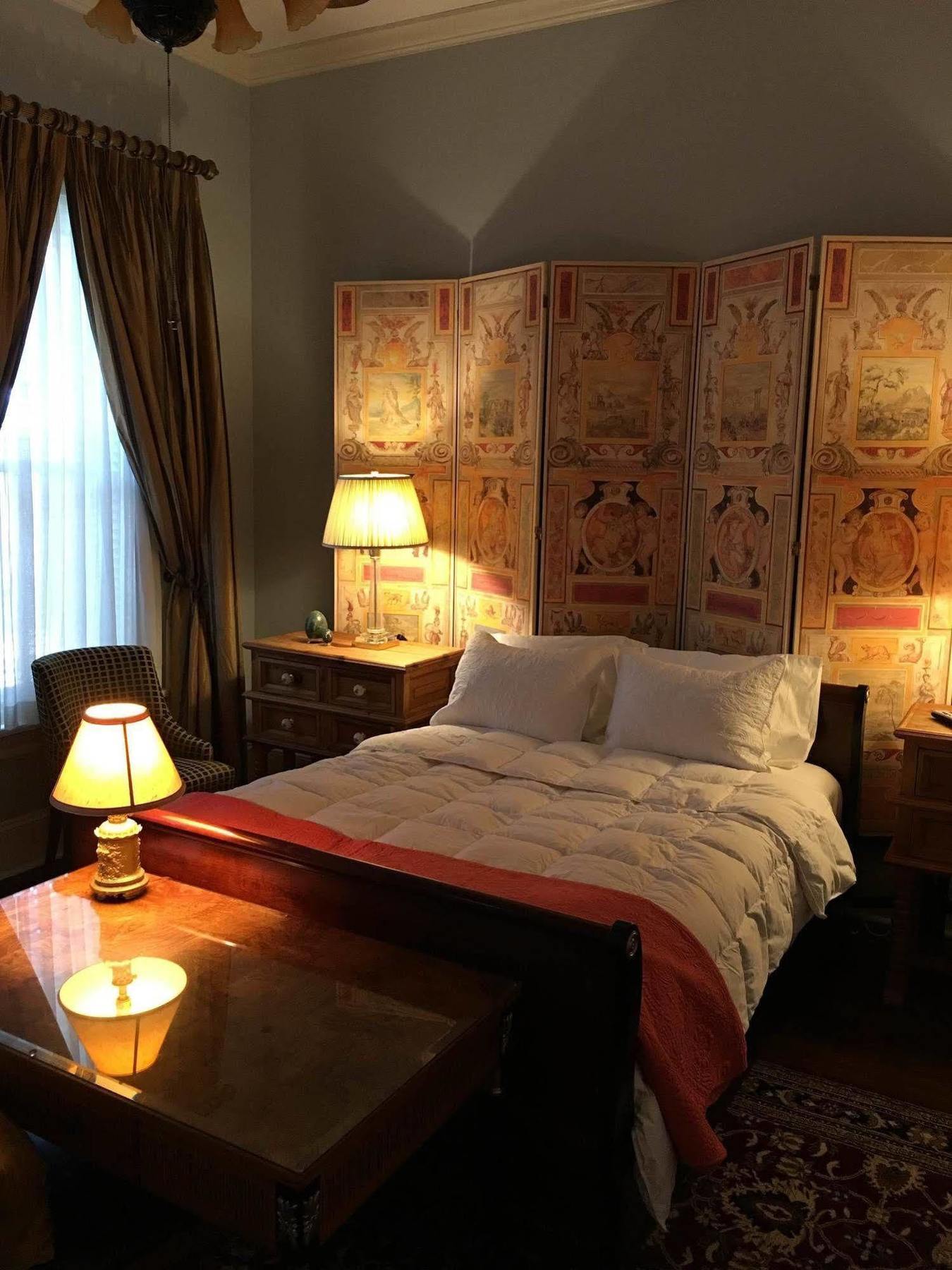 Burke Mansion Bed and Breakfast Μαίηκον Εξωτερικό φωτογραφία