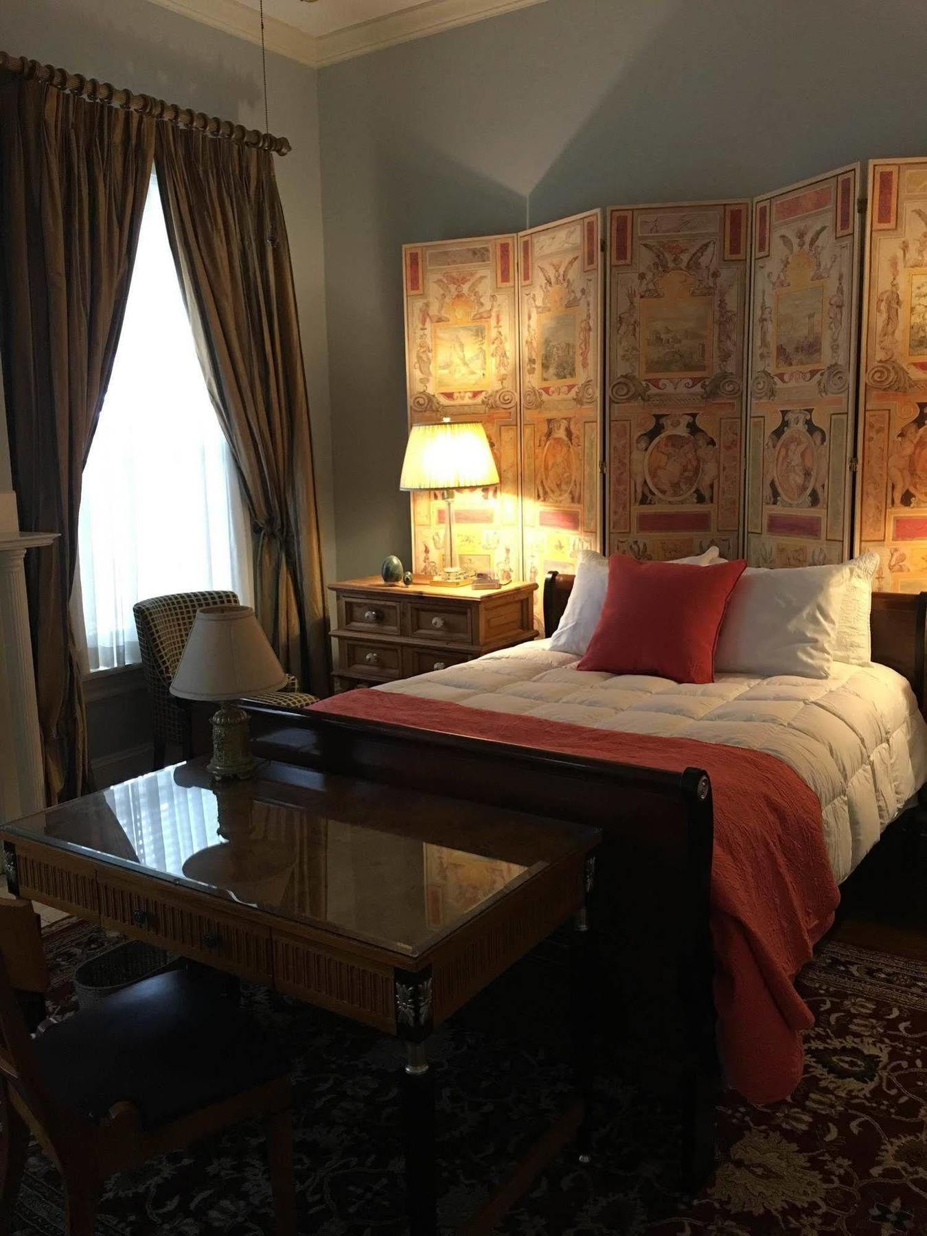 Burke Mansion Bed and Breakfast Μαίηκον Εξωτερικό φωτογραφία